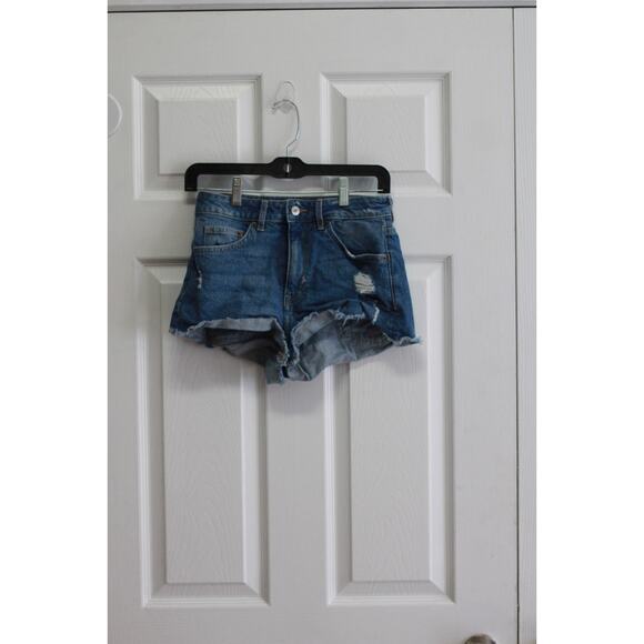 Denim Shorts Distressed Raw‎ Hem Blue Wash Casual Summer Size 4 - Picture 1 of 5